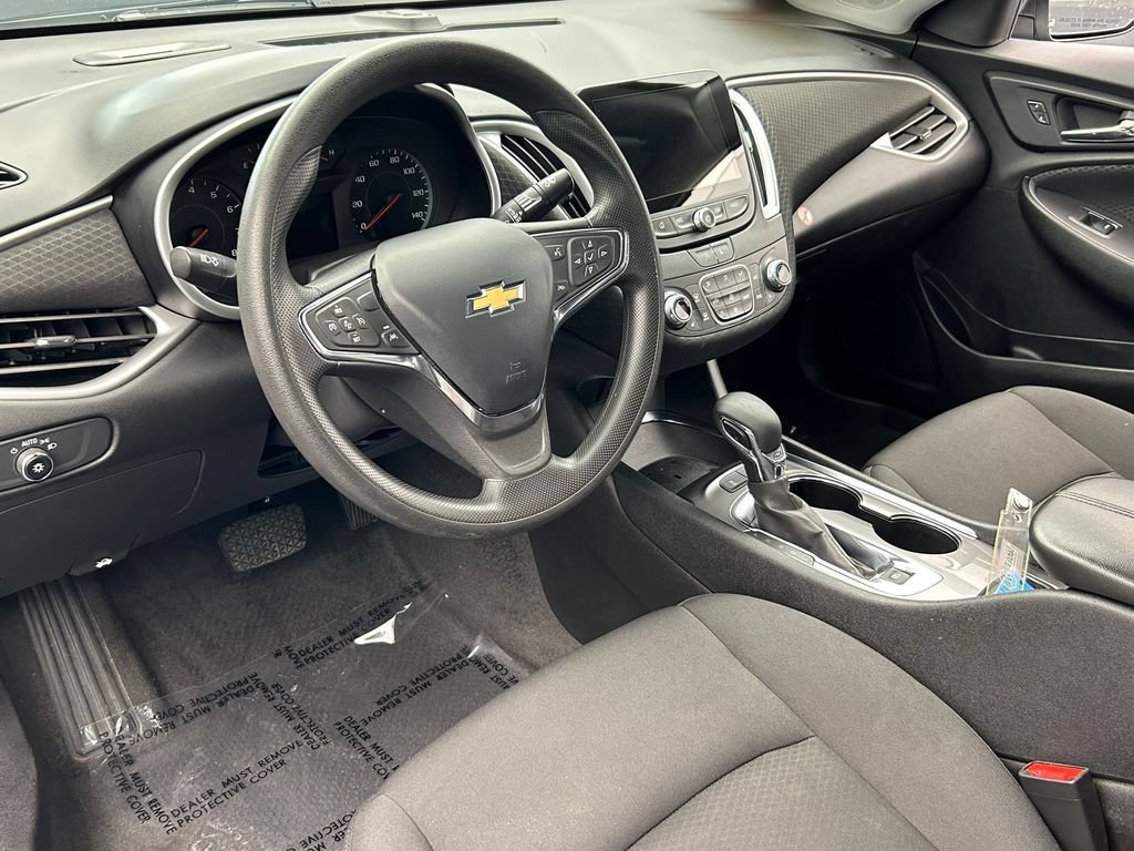 Used 2024 Chevrolet Malibu LT FWD image 44