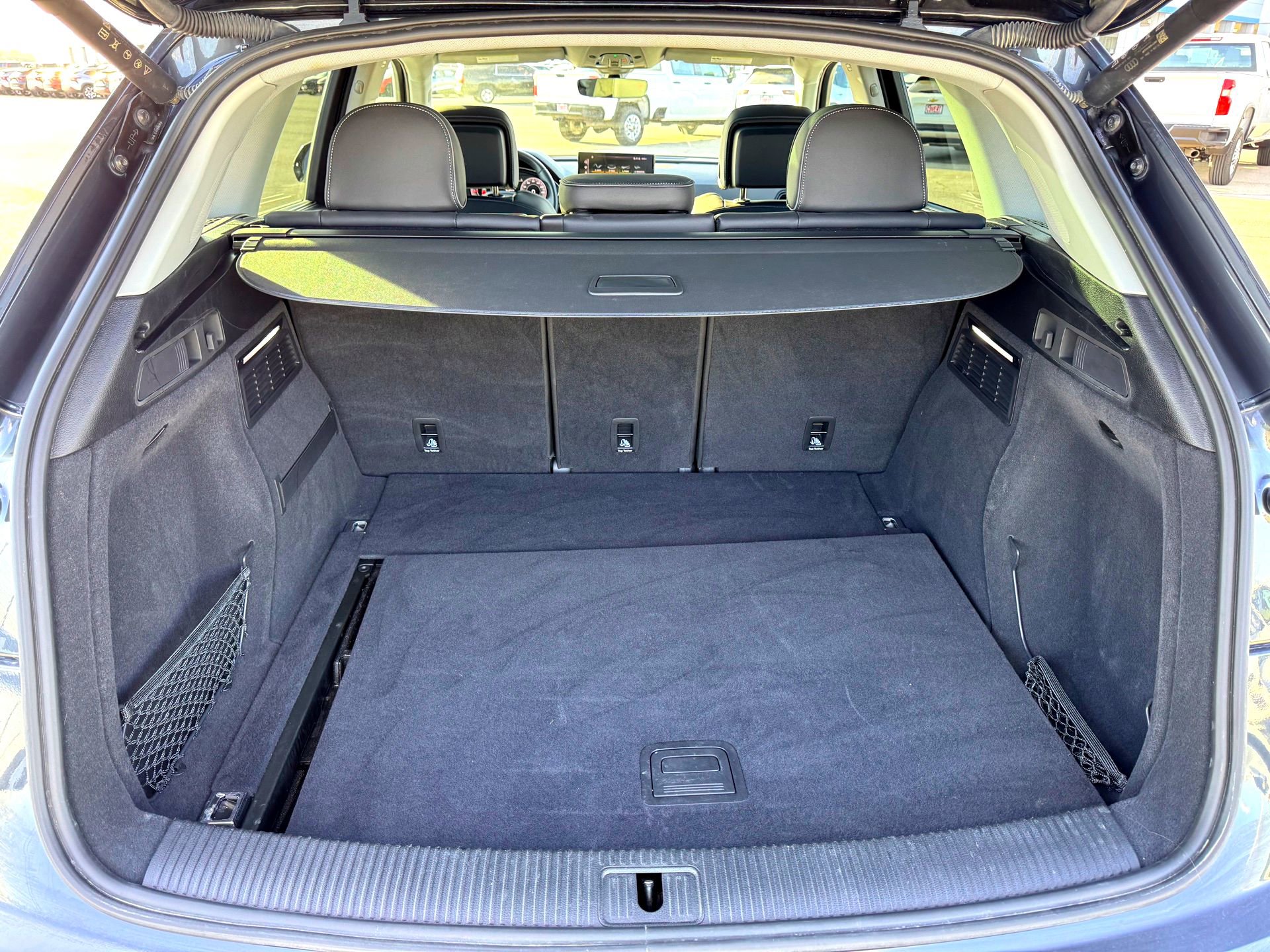 Used 2023 Audi Q5 2.0T Premium Plus w/ Premium Plus Package image 8