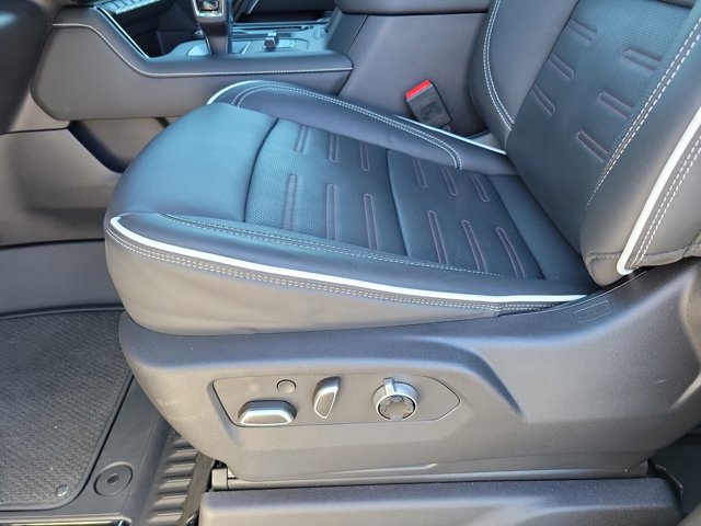 Used 2025 GMC Sierra 1500 AT4X AWD/4WD image 14