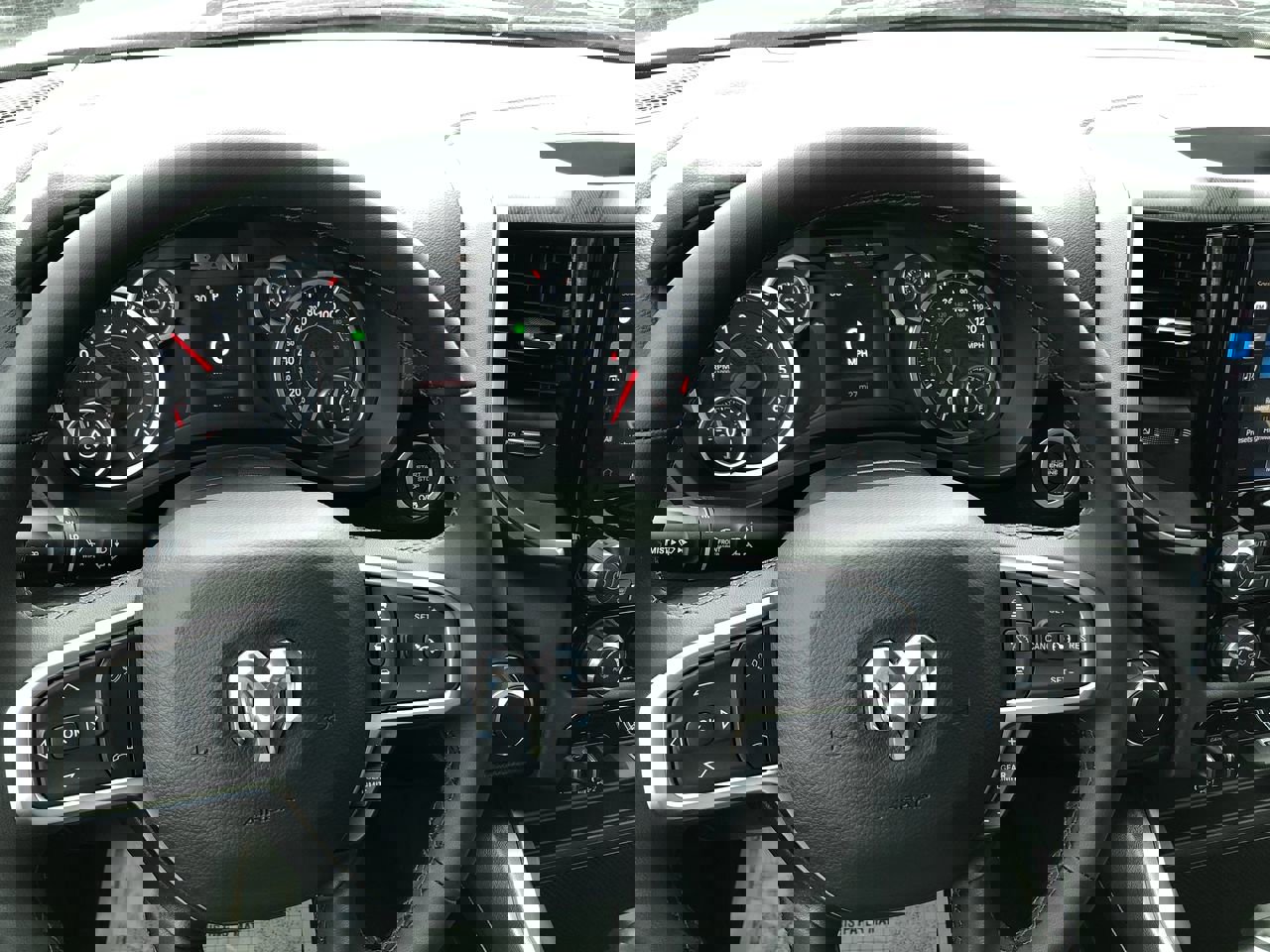 New 2026 RAM 1500 4x4 Crew Cab image 23