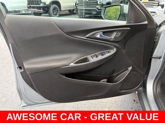 Used 2024 Chevrolet Malibu LT FWD image 12