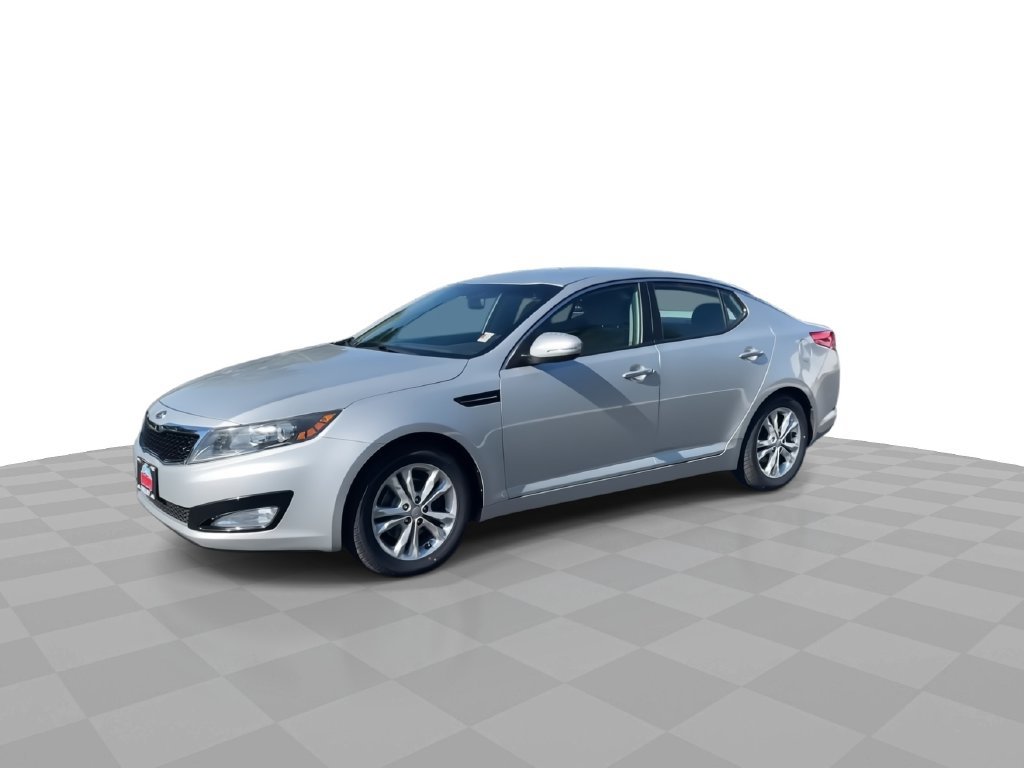 Used 2012 Kia Optima LX FWD image 4