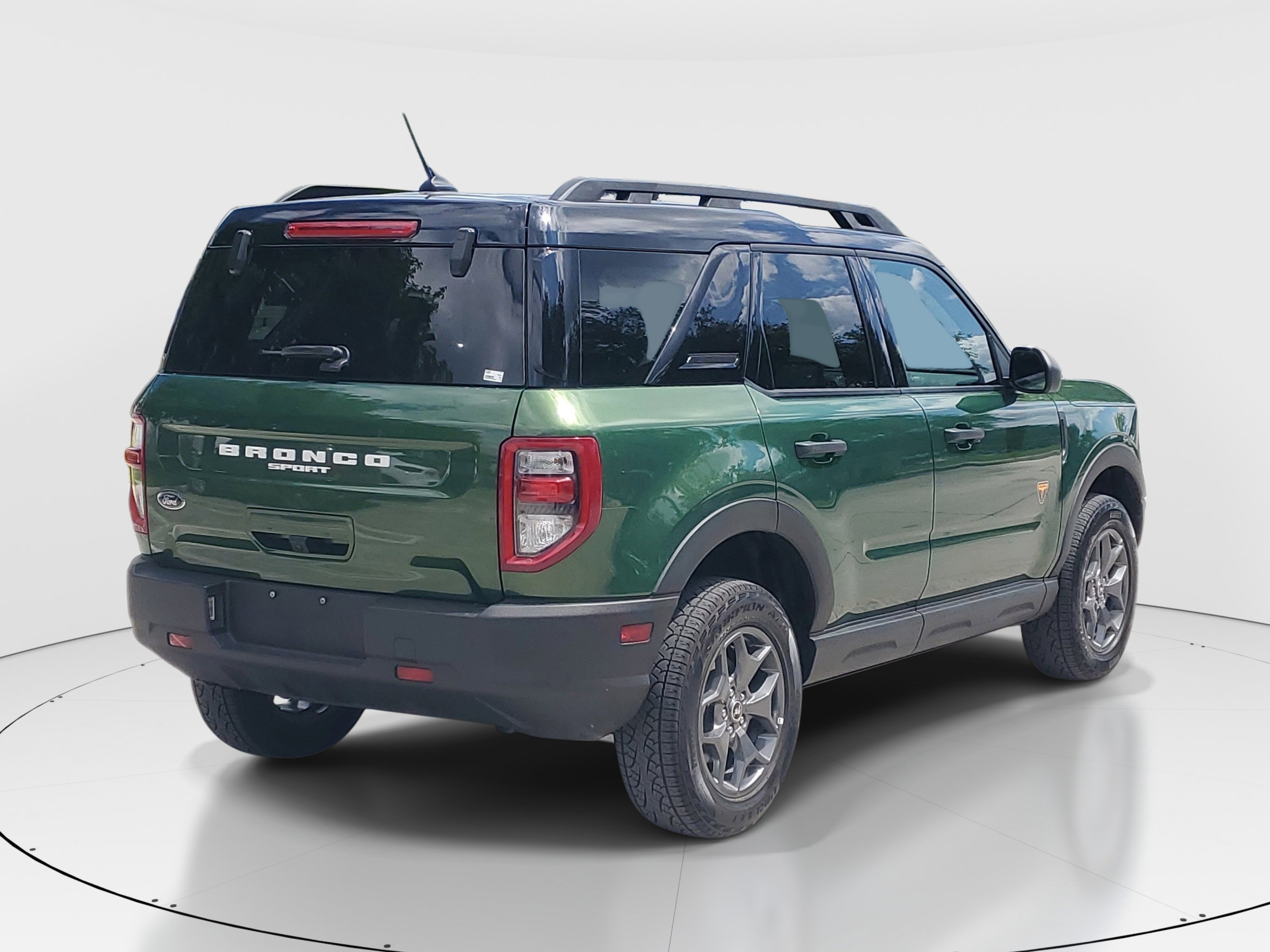 Used 2023 Ford Bronco Sport Badlands AWD/4WD image 3