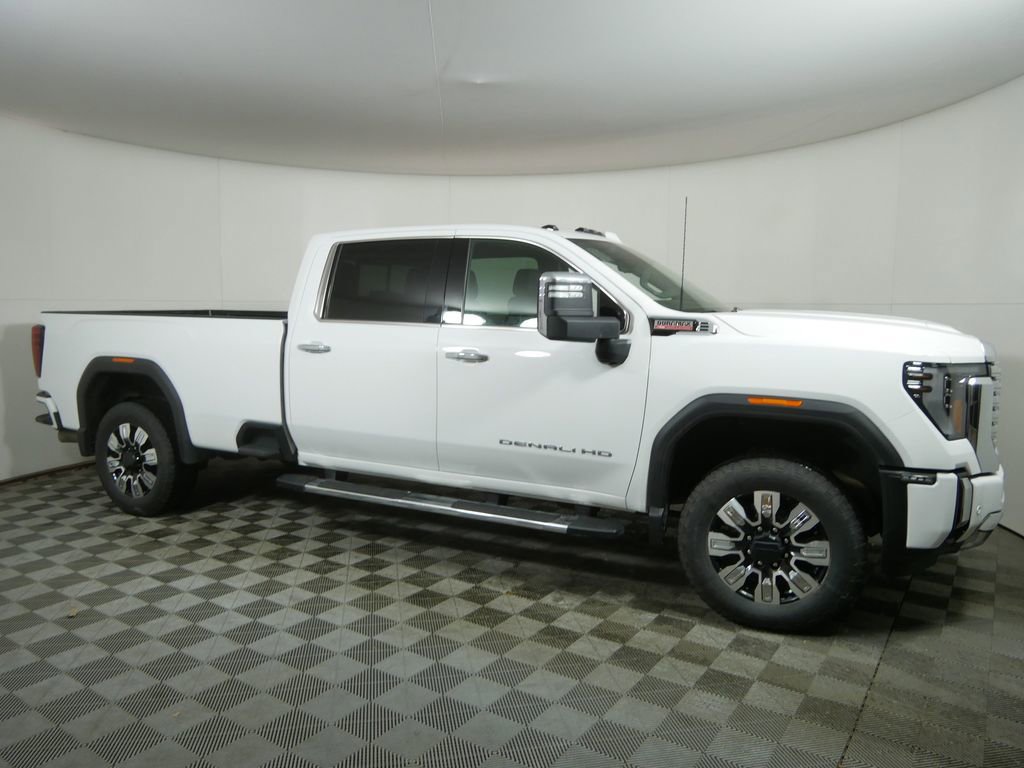 Used 2025 GMC Sierra 3500 Denali w/ Denali Reserve Package video 2