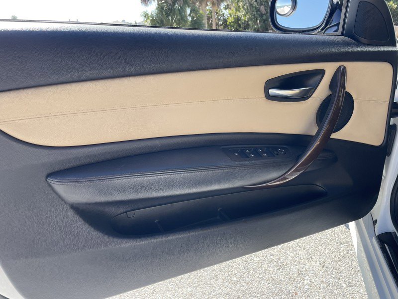 Used 2012 BMW 128i Convertible image 20