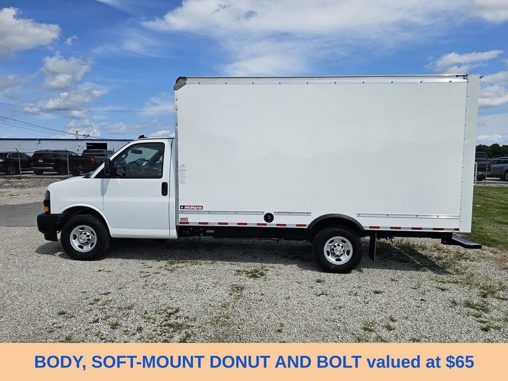 Used 2025 Chevrolet Express 3500 w/ Power Convenience Package RWD image 9
