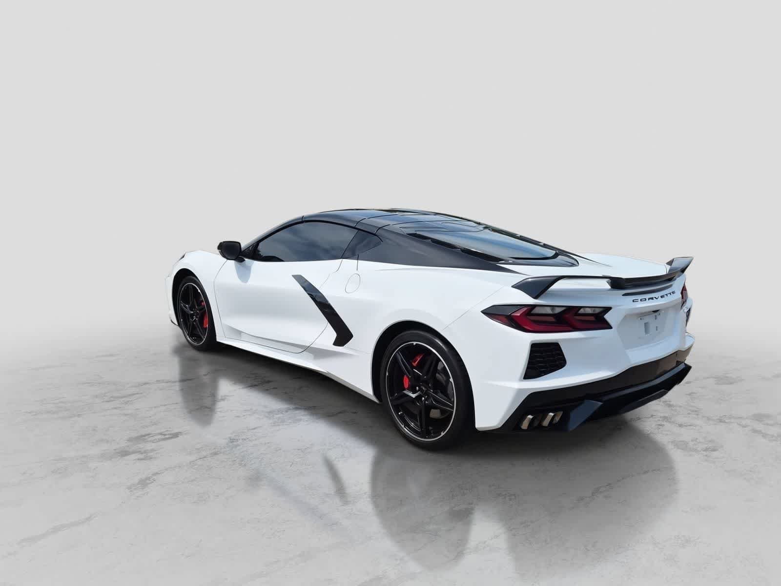 Used 2020 Chevrolet Corvette Stingray Coupe w/ Z51 Performance Package RWD image 6