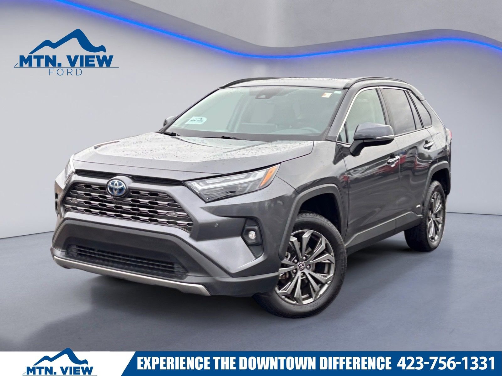 Used 2023 Toyota RAV4 Limited AWD/4WD image 1