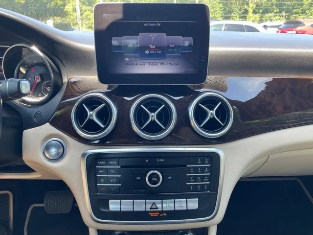 Used 2018 Mercedes-Benz CLA 250 image 19
