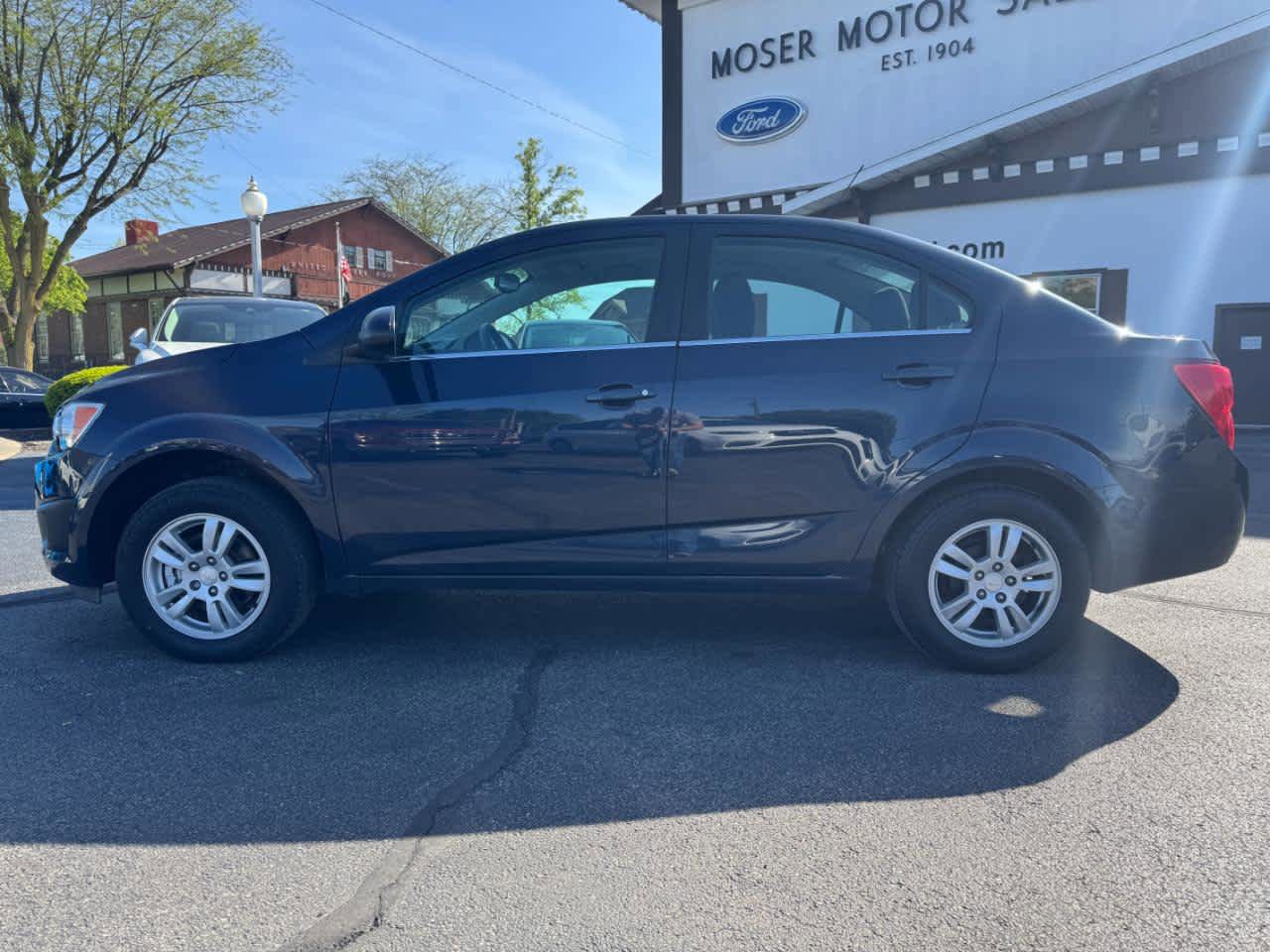 Used 2015 Chevrolet Sonic LT FWD image 7