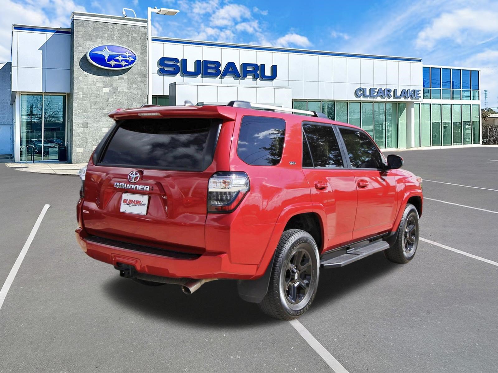 Used 2023 Toyota 4Runner SR5 AWD/4WD image 6