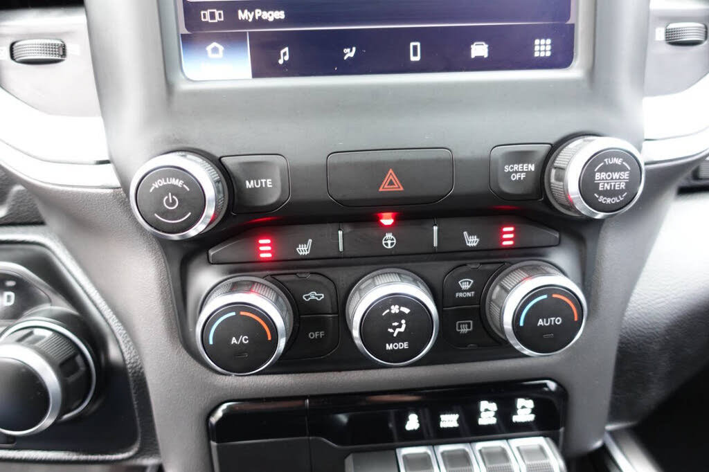 Used 2022 RAM 1500 Big Horn AWD/4WD image 44