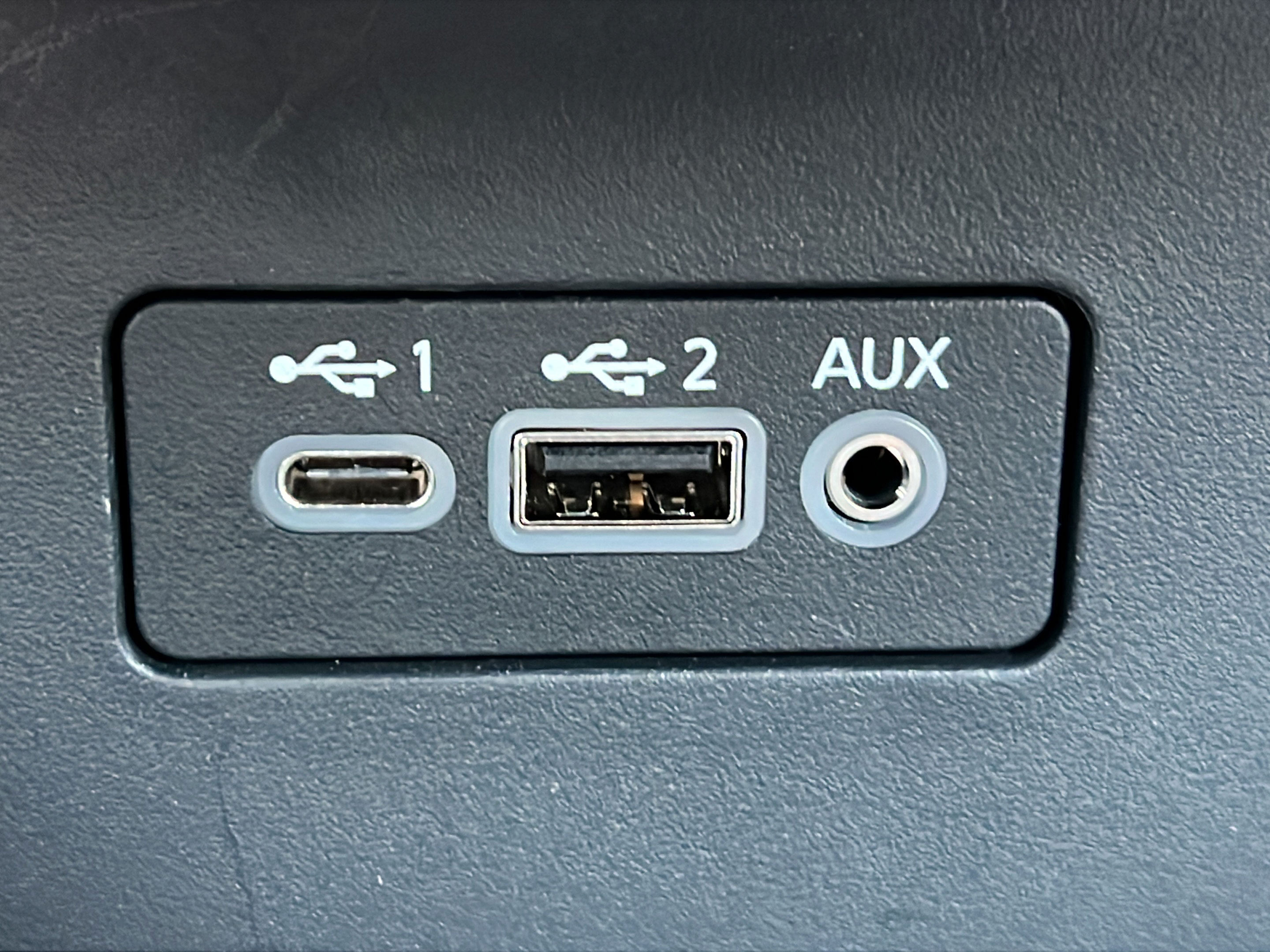 Used 2025 Nissan Altima 2.5 SV FWD image 16