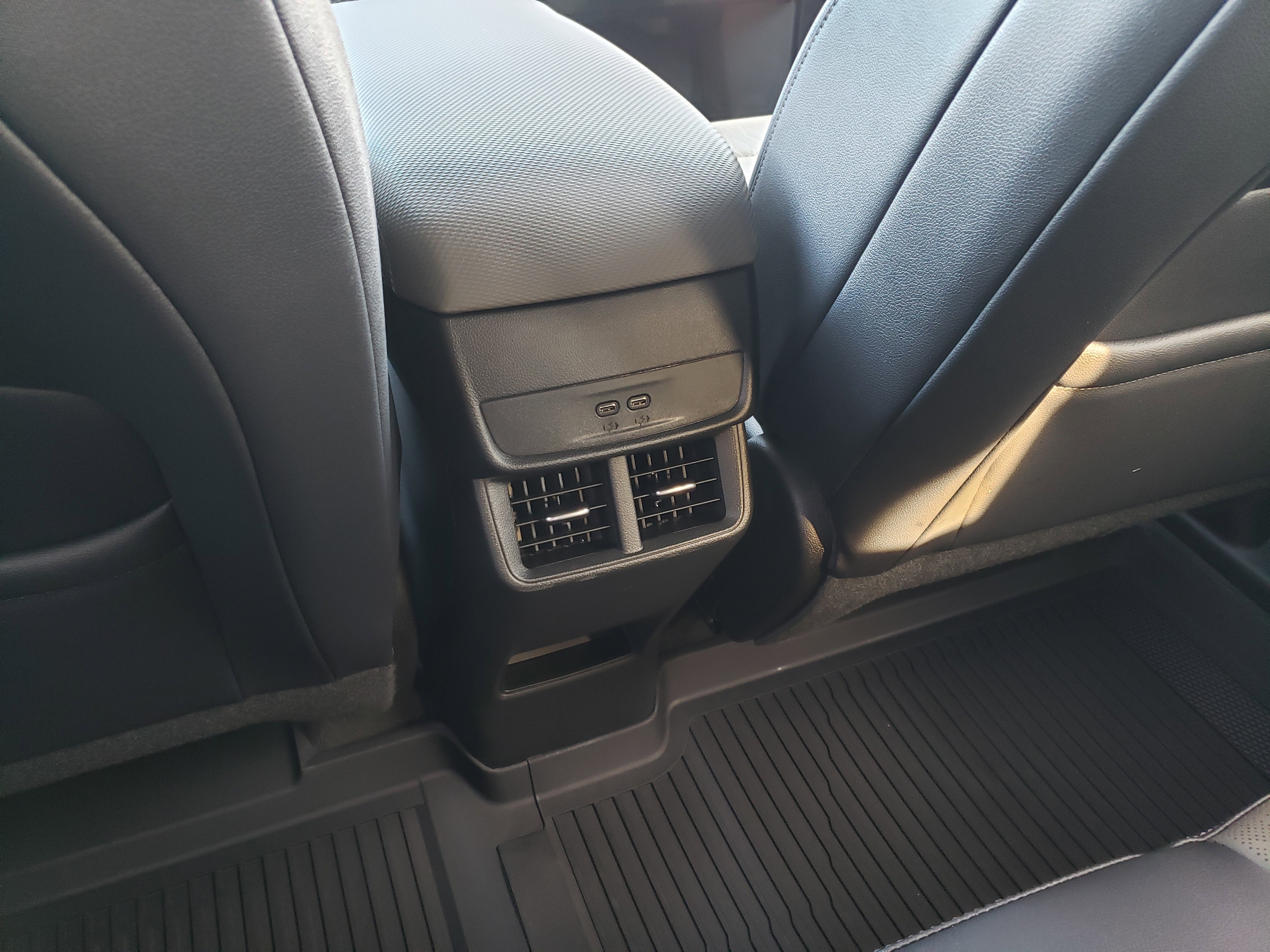 New 2026 Chevrolet Equinox LT w/ Convenience Package II image 35