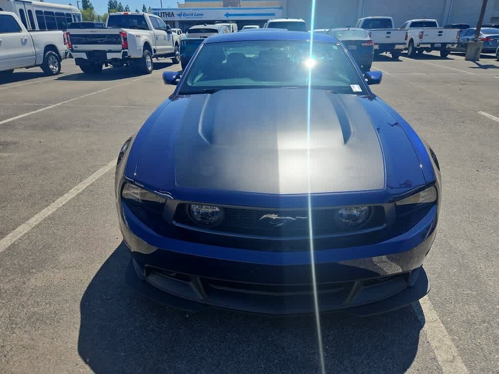 Used 2012 Ford Mustang GT Premium RWD image 4