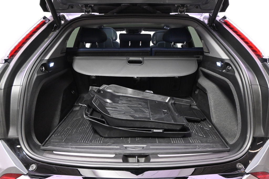 New 2026 Cadillac Optiq Luxury 2 w/ LPO, Floor Liner Package AWD/4WD image 19