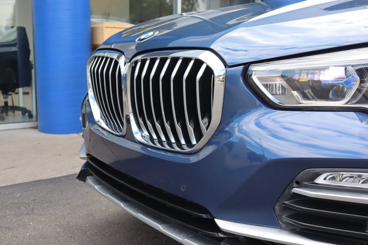 Used 2019 BMW X5 xDrive50i w/ Executive Package AWD/4WD image 34