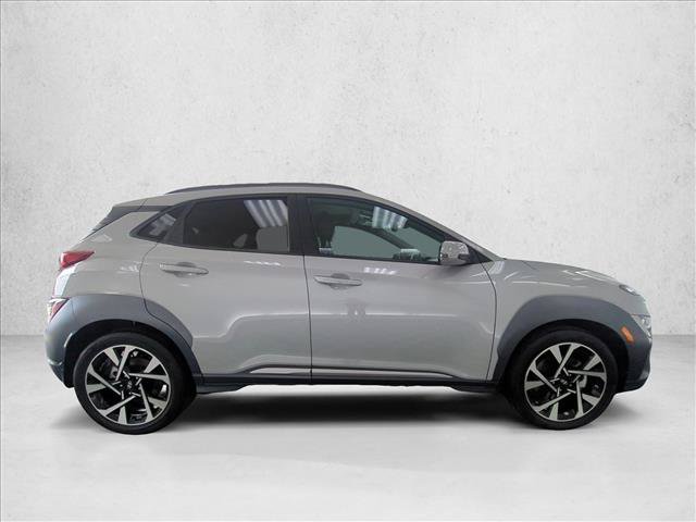 Certified 2022 Hyundai Kona Limited FWD image 4