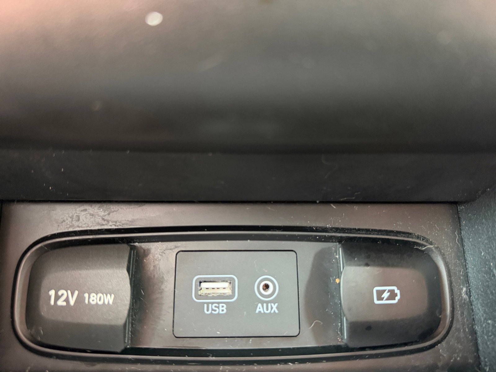 Used 2019 Hyundai Santa Fe SE FWD image 31