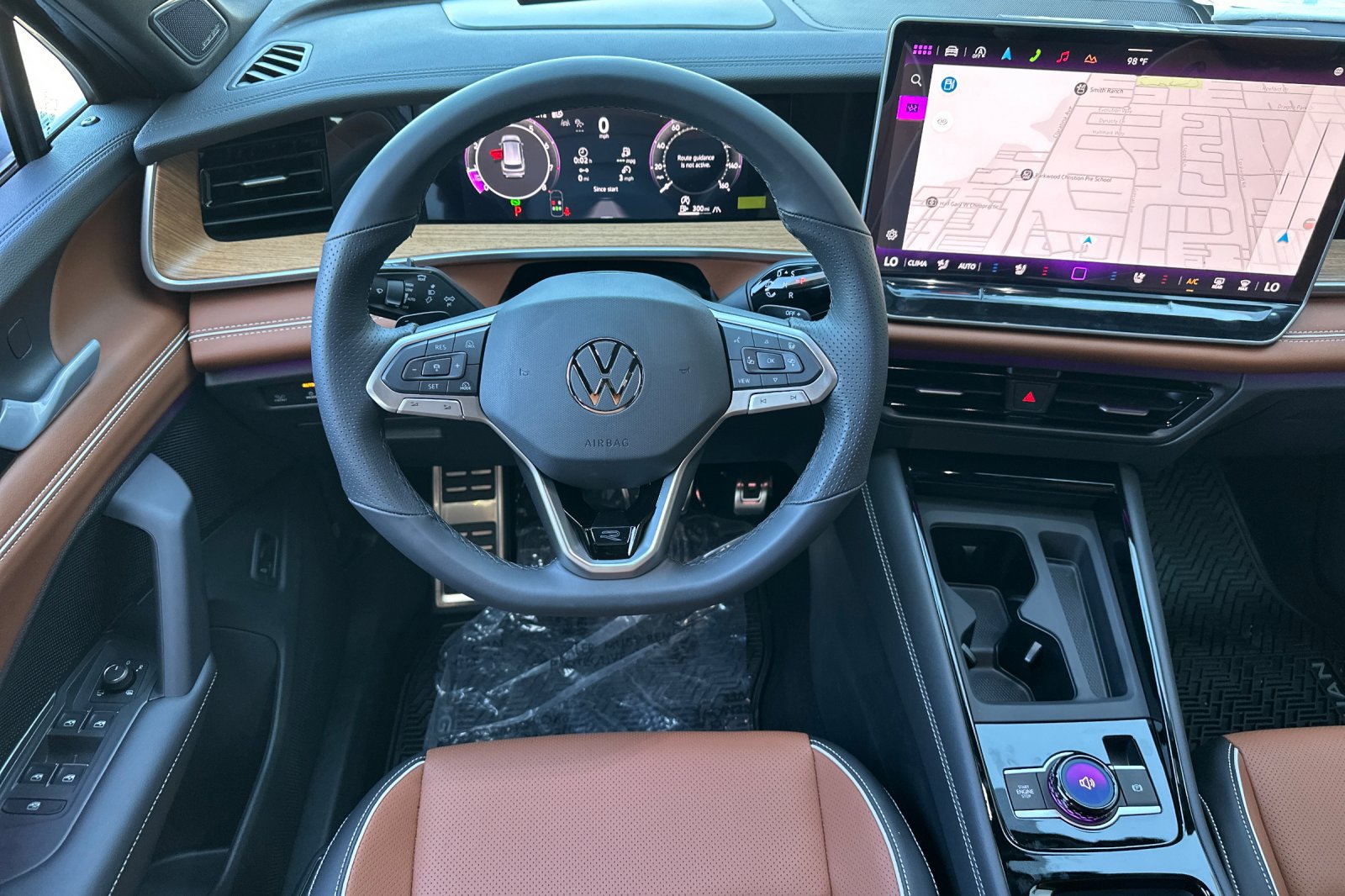 New 2026 Volkswagen Tiguan SEL R-Line AWD/4WD image 14