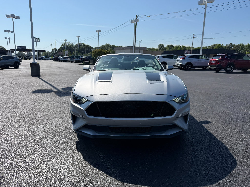 Used 2019 Ford Mustang GT Premium w/ Equipment Group 401A RWD image 2