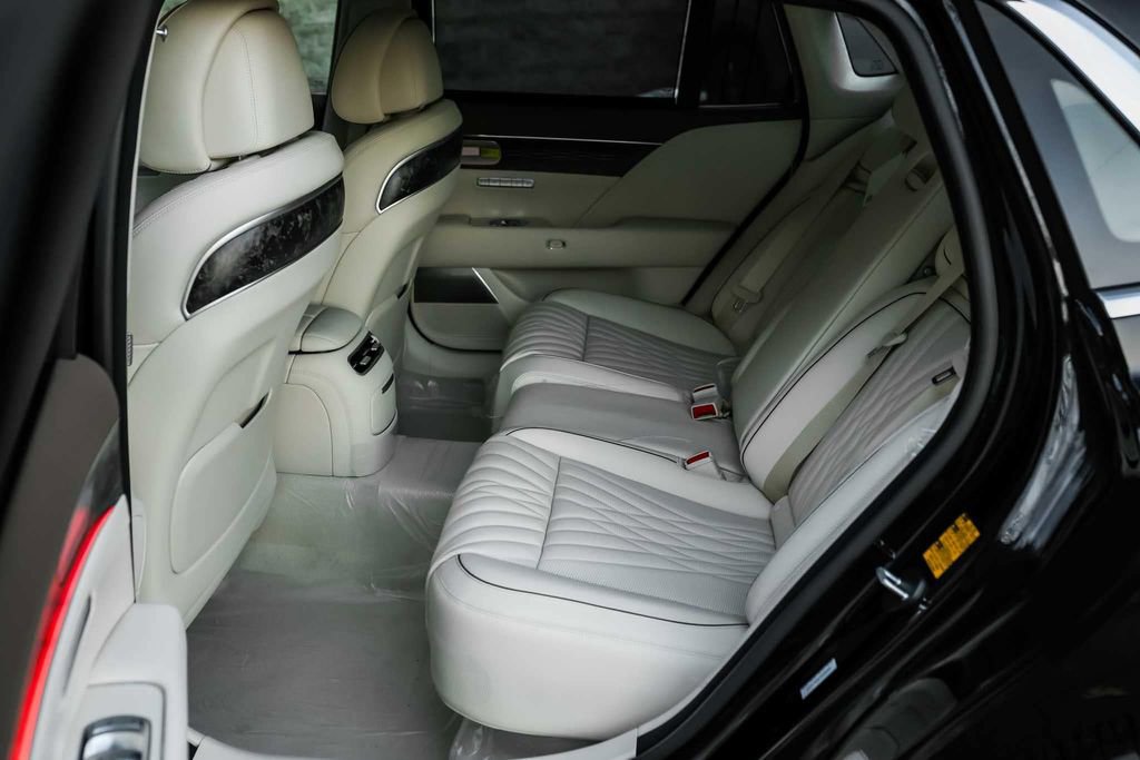 New 2026 Genesis G90 3.5T image 10