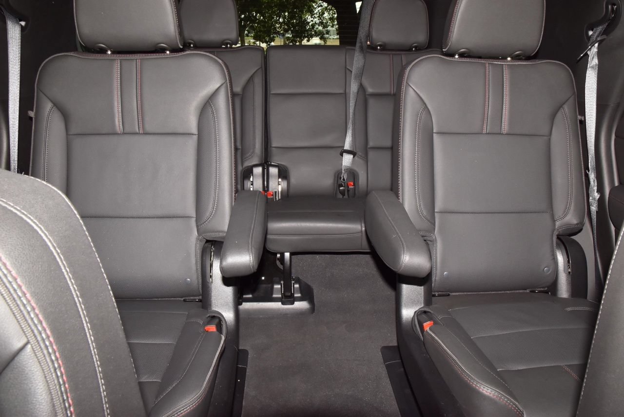 Used 2024 Chevrolet Tahoe RST w/ Luxury Package RWD image 21