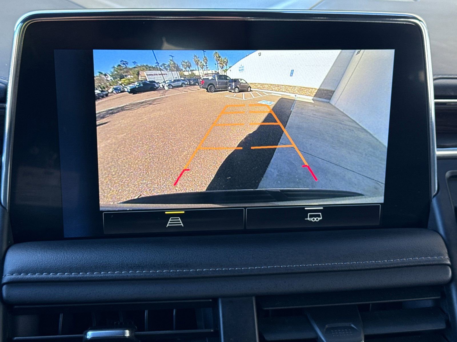 Used 2024 Chevrolet Tahoe LT image 23