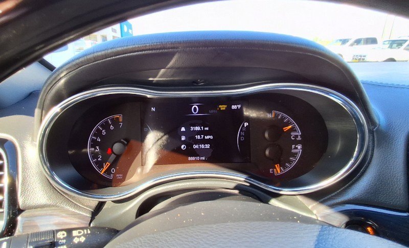 Used 2020 Jeep Grand Cherokee Overland image 11