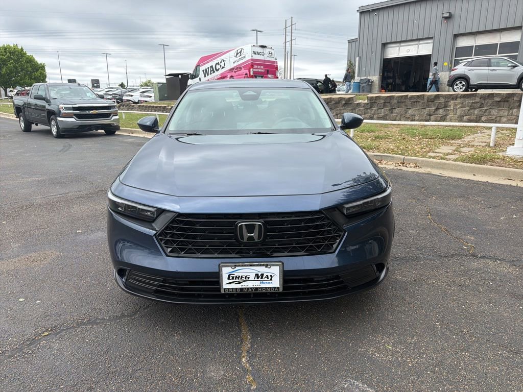 Used 2023 Honda Accord EX image 8