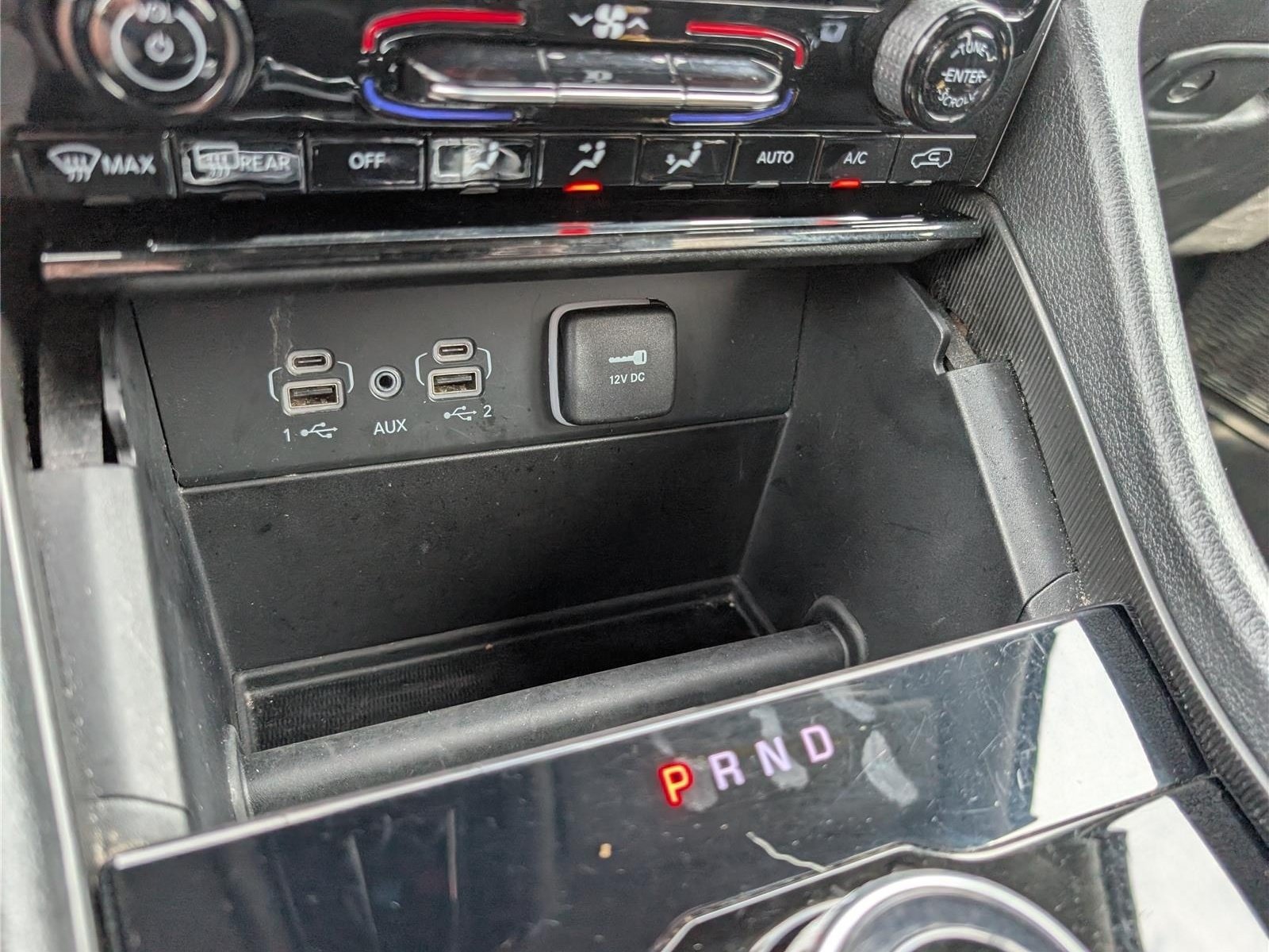 Used 2023 Jeep Grand Cherokee L Laredo RWD image 25