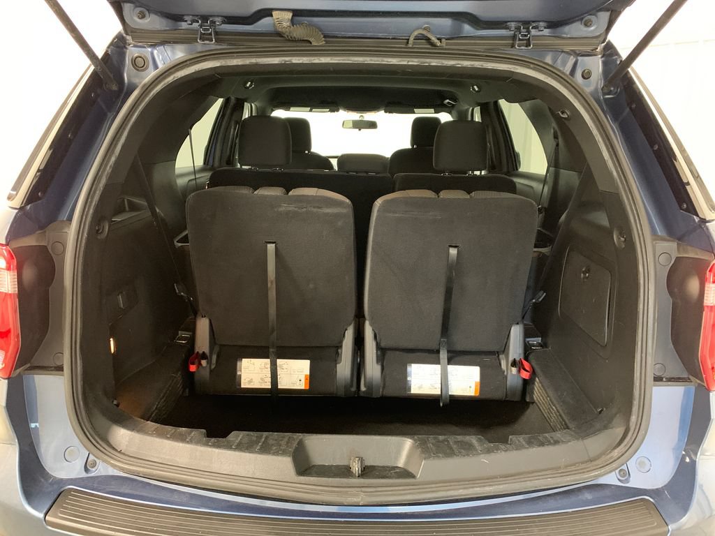 Used 2018 Ford Explorer XLT AWD/4WD image 24