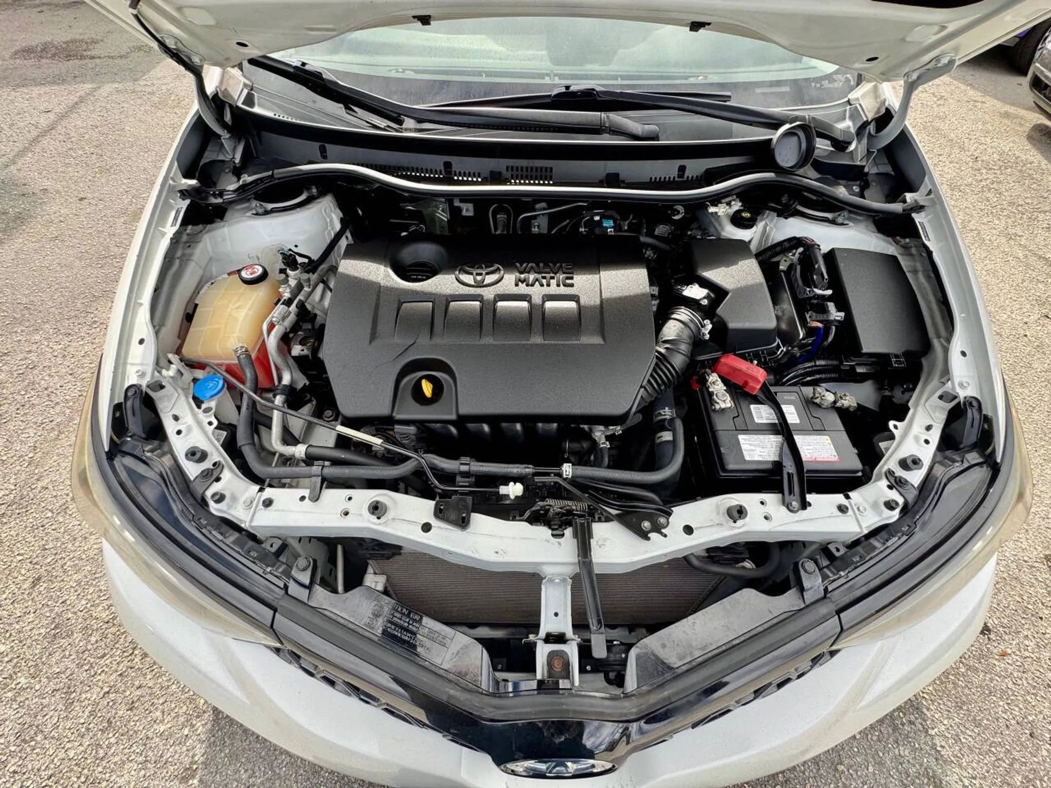 Used 2018 Toyota Corolla iM image 19