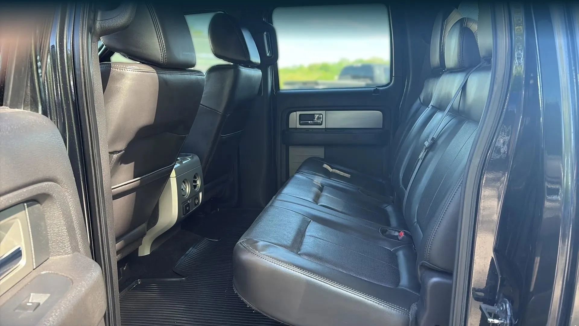 Used 2011 Ford F150 Raptor w/ Raptor Luxury Pkg AWD/4WD image 10