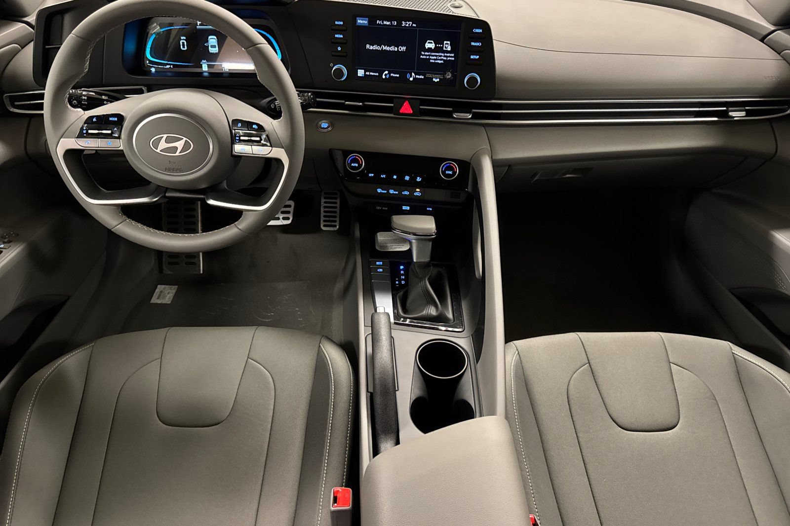 New 2026 Hyundai Elantra Sport FWD image 13