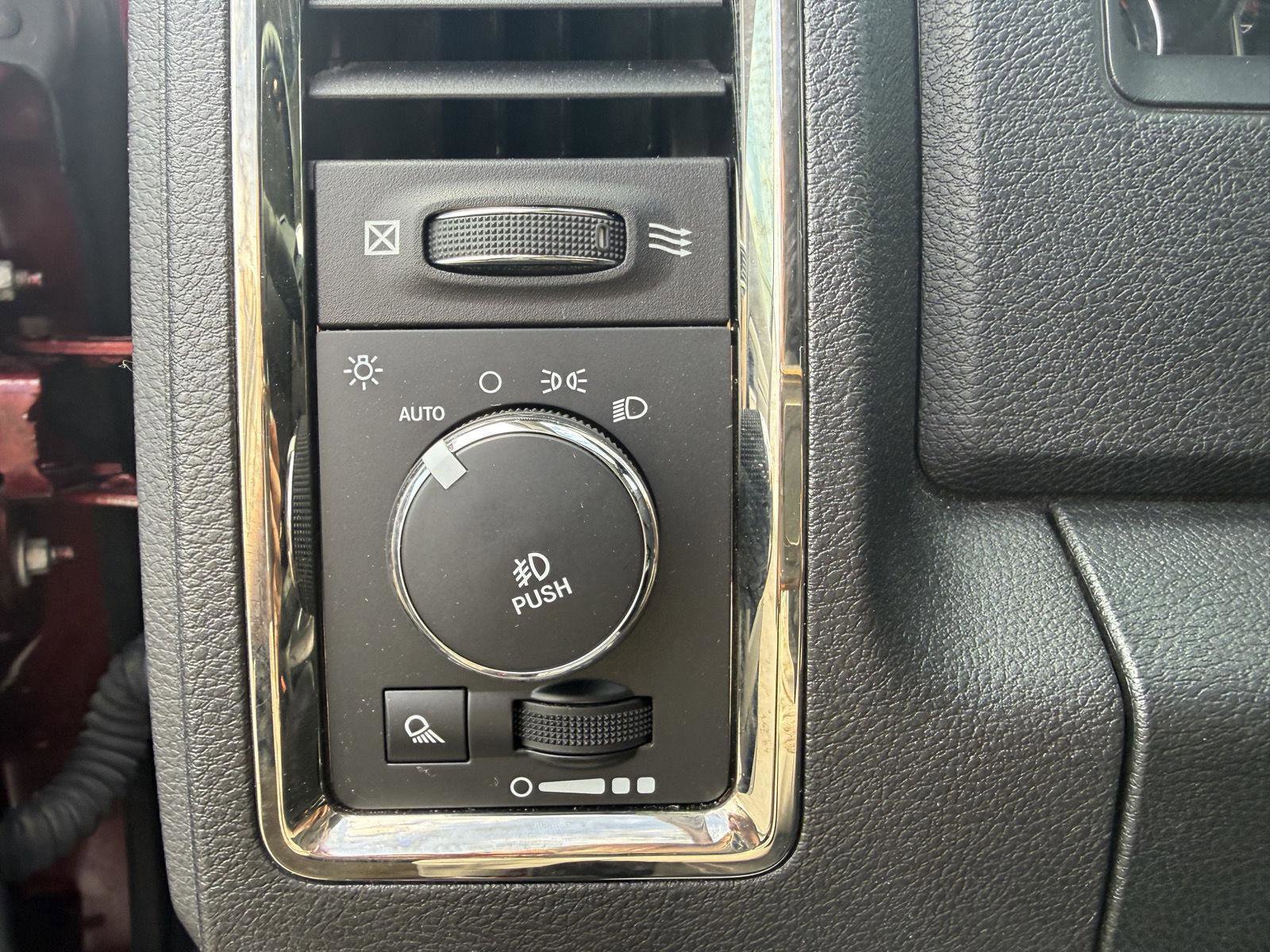 Used 2016 RAM 1500 Sport AWD/4WD image 13