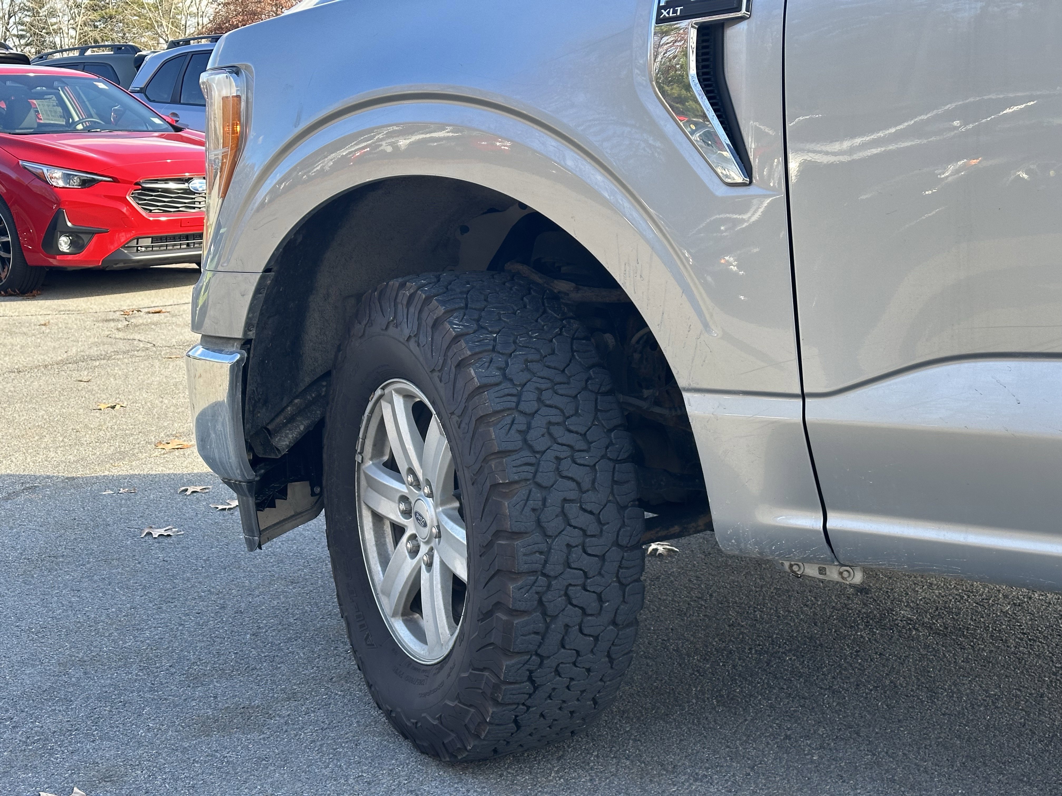 Used 2021 Ford F150 XLT w/ FX4 Off-Road Package image 3