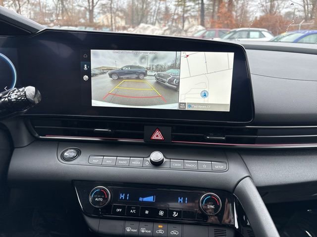 Certified 2025 Hyundai Elantra SEL image 20
