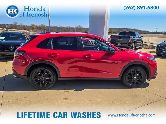 Used 2025 Honda HR-V Sport image 6