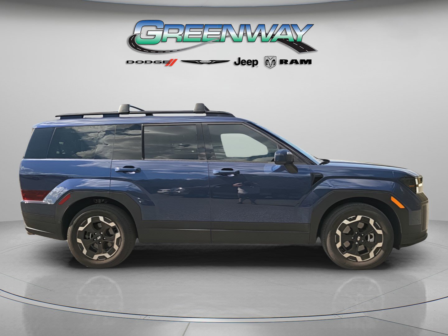 Used 2025 Hyundai Santa Fe SEL image 2