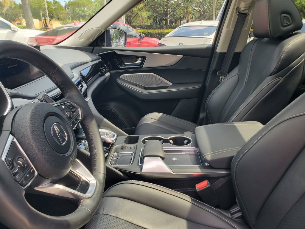 Certified 2024 Acura MDX FWD w/ Technology Package image 17