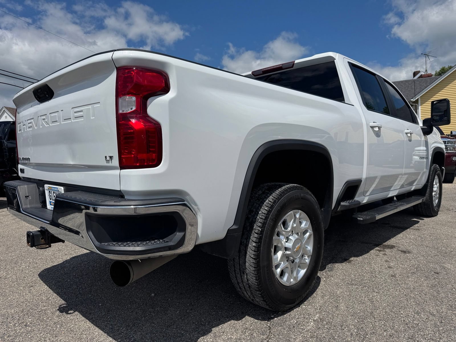 Used 2023 Chevrolet Silverado 2500 LT w/ Convenience Package AWD/4WD image 7
