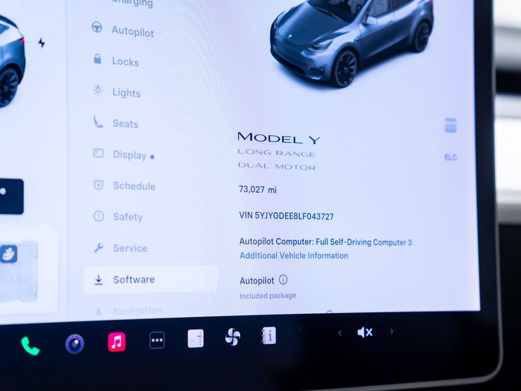 Used 2020 Tesla Model Y Long Range image 28