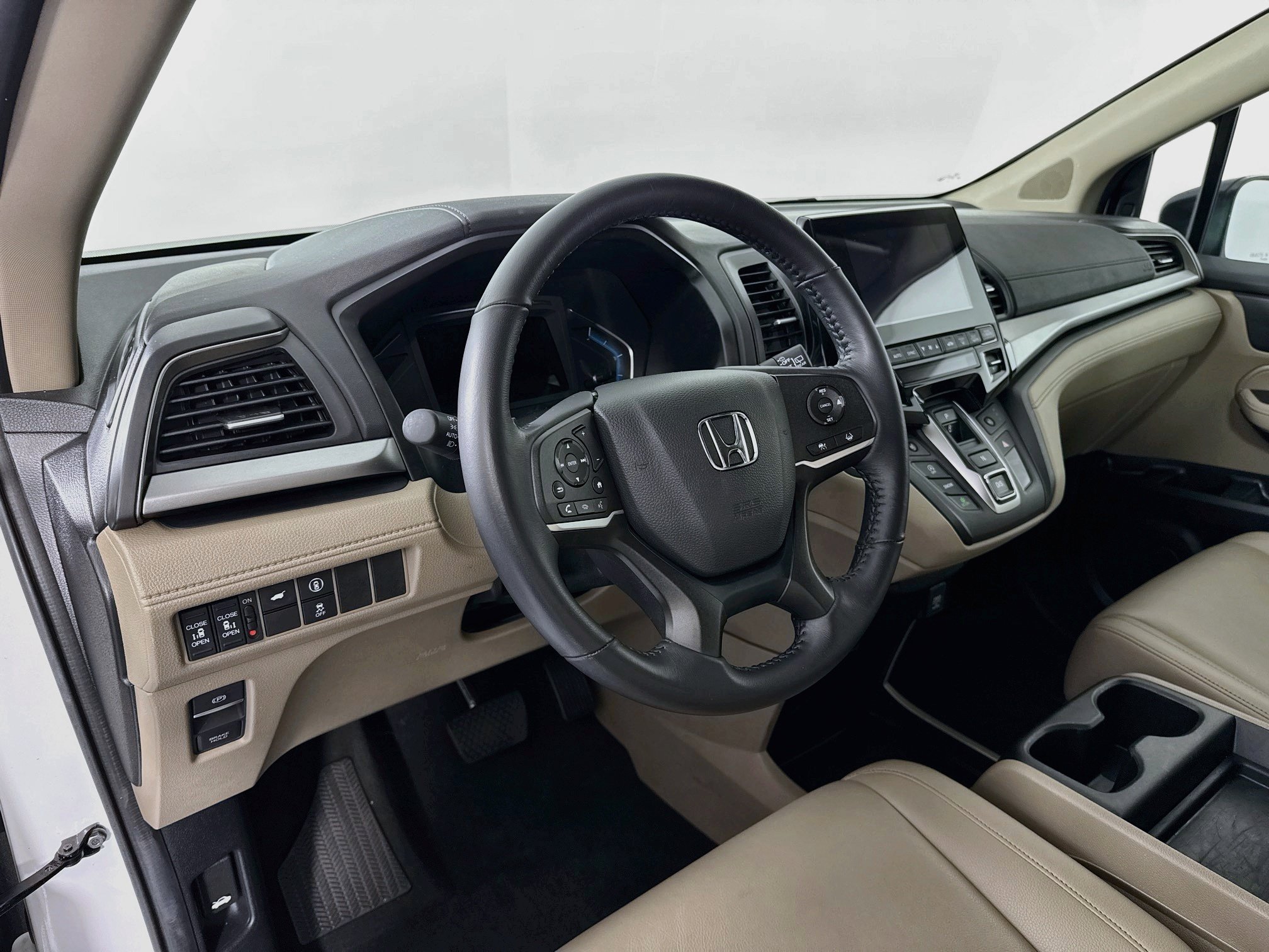 Certified 2024 Honda Odyssey EX-L image 9