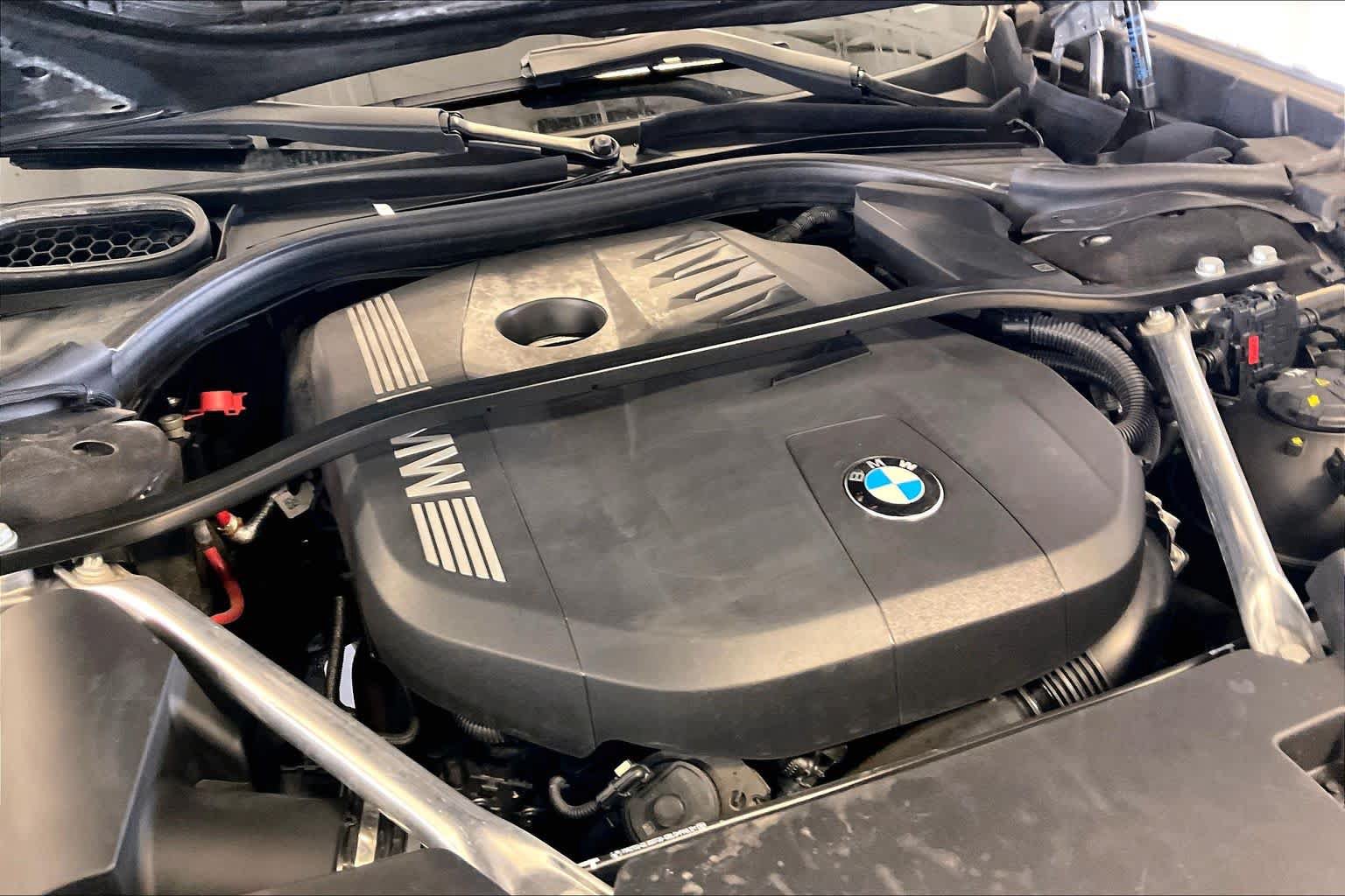 Certified 2023 BMW 740i RWD image 29