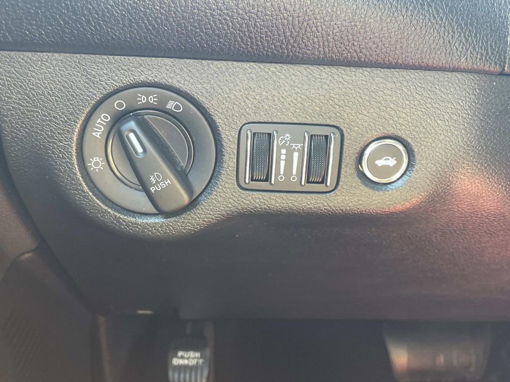 Used 2020 Dodge Challenger R/T RWD image 26