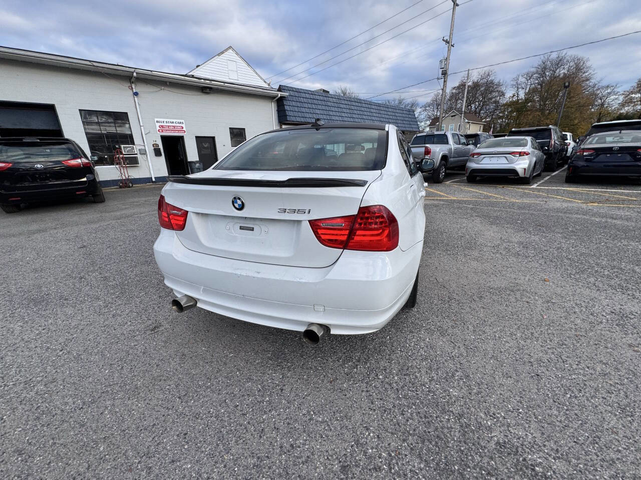 Used 2011 BMW 335i 335i 4dr Sedan image 14