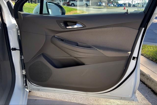 Used 2017 Chevrolet Cruze LS image 21