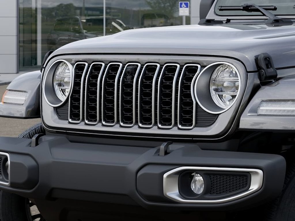 New 2025 Jeep Wrangler Unlimited Sahara w/ Technology Group AWD/4WD image 11