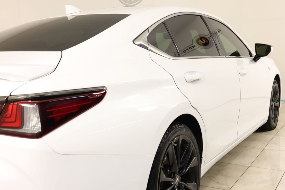 Used 2023 Lexus ES 350 F Sport w/ Accessory Package (Z2) FWD image 44